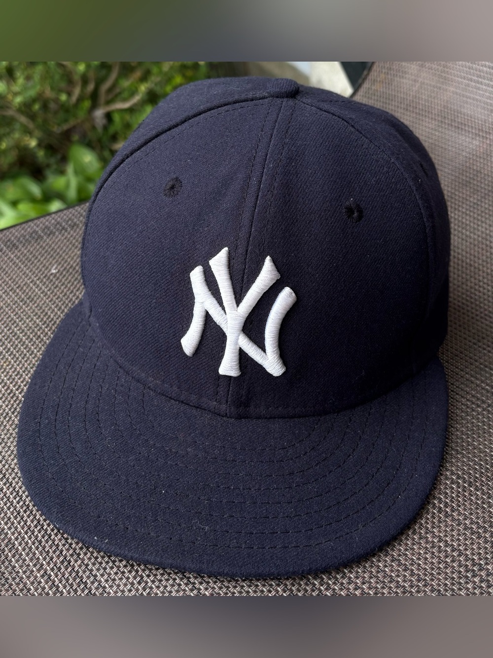 New Era Authentic Collection Navy Blue New York Yankees Fitted Hat Size 7 1/4
